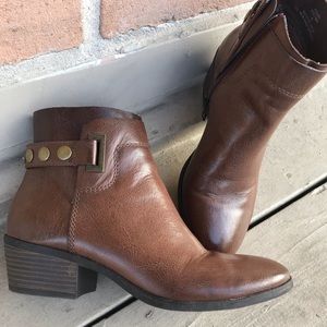 XAppeal Brown Leather Boots